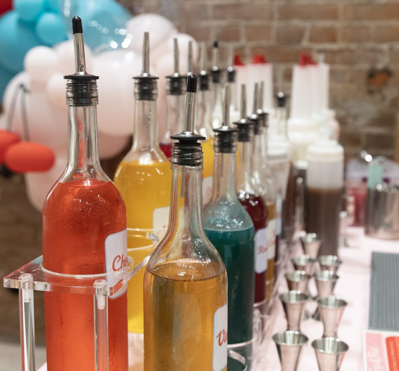 Small batch syrups for non-alcoholic bar drinks